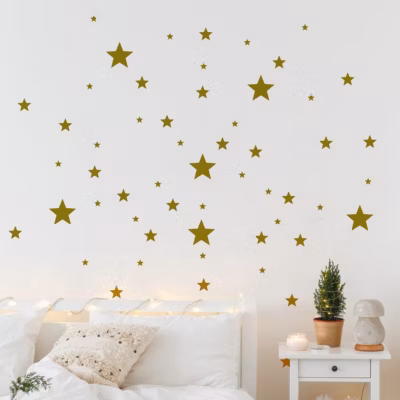 Stickers Lot des 130 étoiles – 65x120cm – dorées – Autocollants adhésifs noël – décoration fêtes