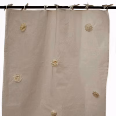 Rideau à lacets petites fleurs brodées beige naturel 110×250