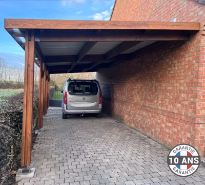 Carport adossé toit plat 400cmx950cm, bois DOUGLAS Français (Charpente en bois-auvent-abri voiture) 38 m². Garantie 10 ans