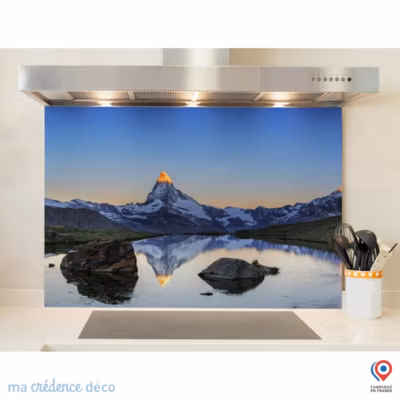 Crédence cuisine fond de hotte Lac de haute montagne, Alpes – Alu composite – L 60 cm x H 45 cm – MaCrédenceDéco