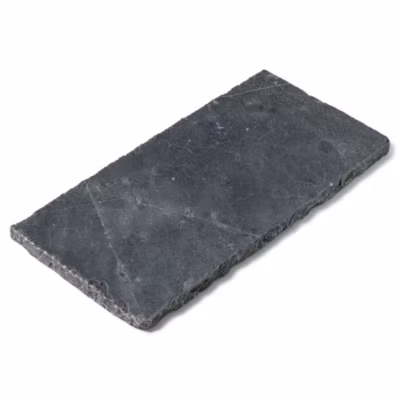 Margelle de piscine Pierre de Tandur Noir 80x40x4 cm Bord Naturel (à l&rsquo;unité) – RO&rsquo;MA NATURE