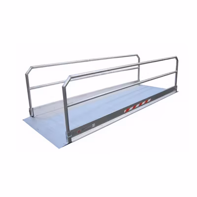 Rampe d&rsquo;accès chantier de 1m25 de large – charge max 1500kg pour empattement 1000mm – Vendue à l&rsquo;unité – MP26/12U