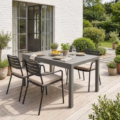 Table de jardin extensible aluminium kaki. 8 places. 135 / 270 x 90 x 75 cm