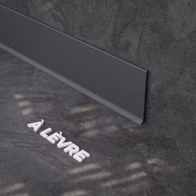 Plinthe à Lèvre PVC – Anthracite – 2 m, Lot de 5
